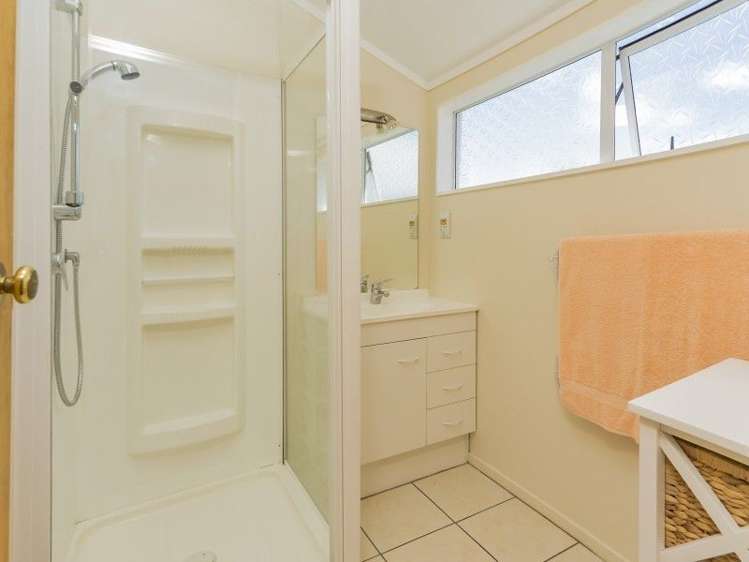 48 Leicester Street Stoke_14