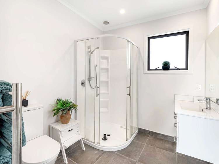 34 Varsity Heights Fitzherbert_24