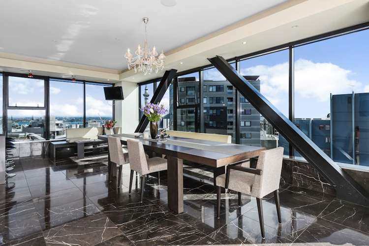 12a/2 Saint Martins Lane Grafton_5