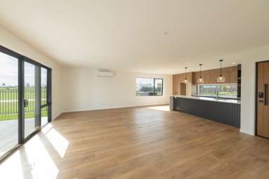 8 Wai Orotu Street_4