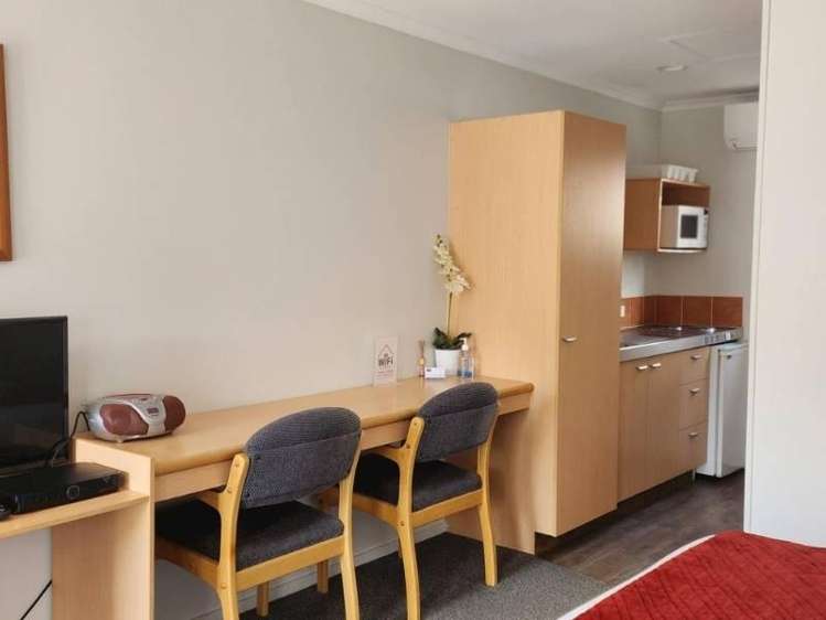 Address withheld Avenues_4