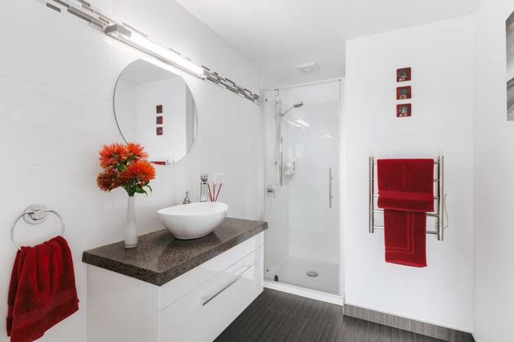 19 Utopia Park Heights Welcome Bay_23