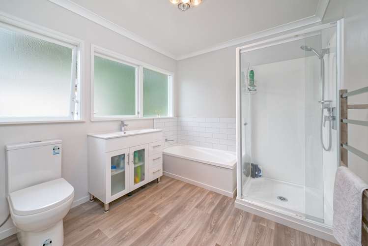 49 Lawrence Crescent Hillpark_12