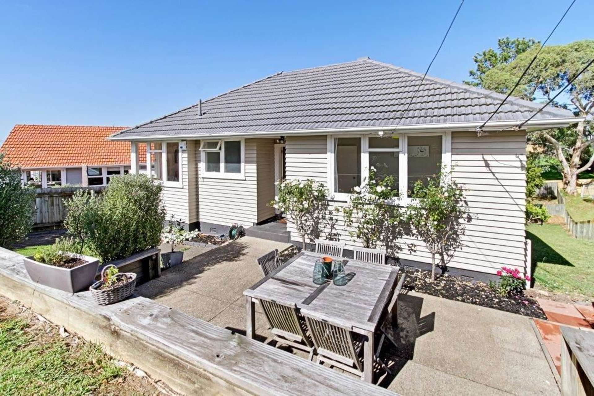 17 Clairville Crescent Wai O Taiki Bay_0