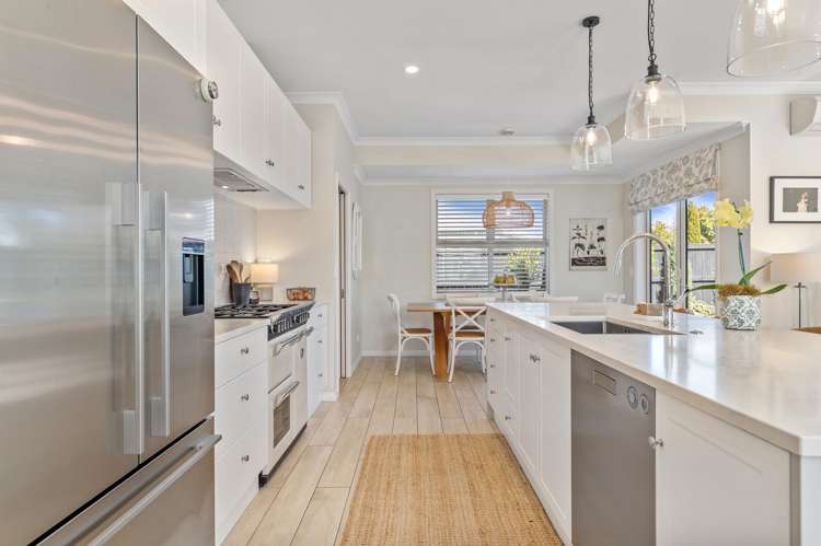 2 Glen Bridge Lane Harewood_8