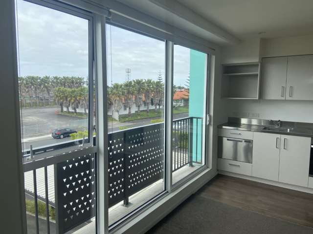 315/19 Charles St 10695_3