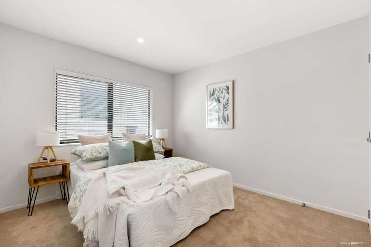 24 Kilcooley Road Flat Bush_16