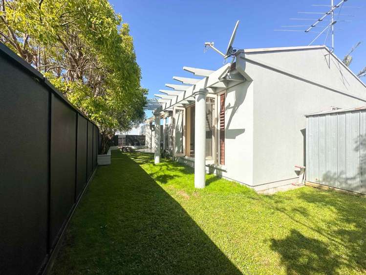 12A Rodney Road 10888_17