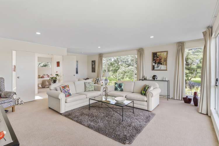 10b Edgewater Grove Orewa_11