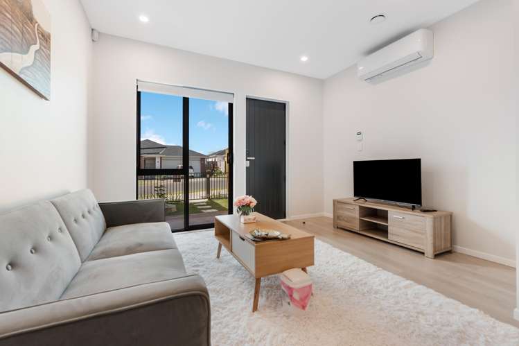 20 Johns Creek Crescent_4
