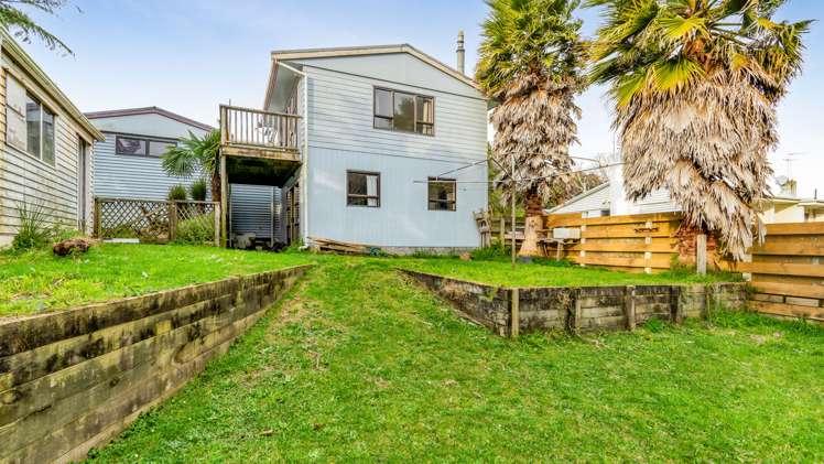12 Seaview Road Marfell_14