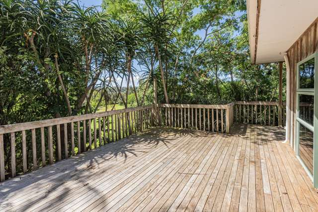 329 Beach Road Onerahi_1