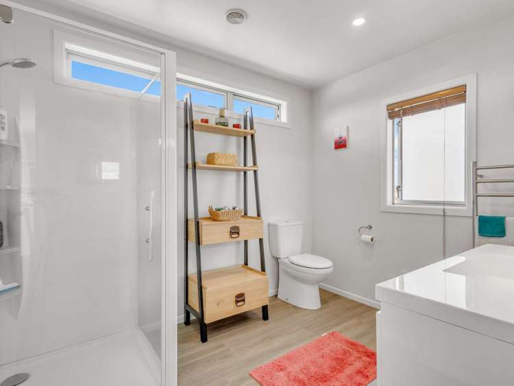 6 Beamish Street Frimley_13