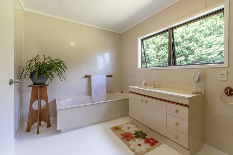 556 Kairakau Road Elsthorpe_22