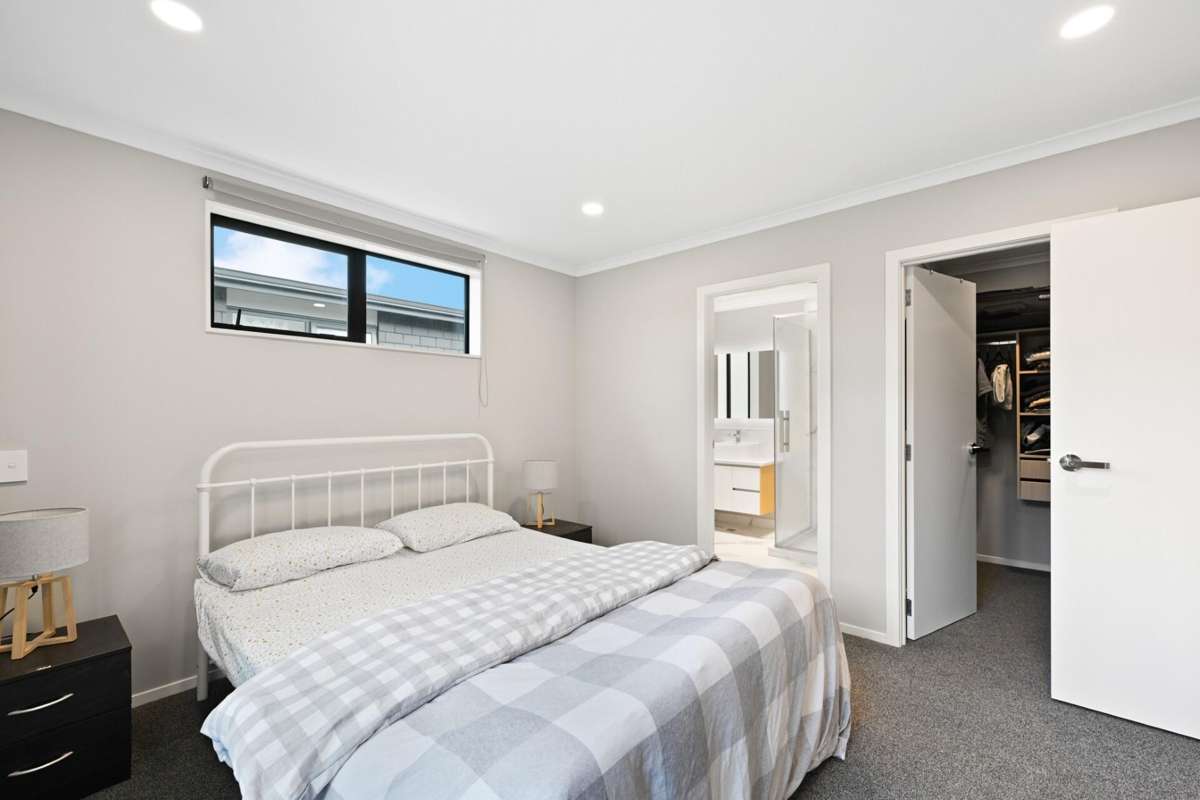 2/35 Tokerau Drive_3