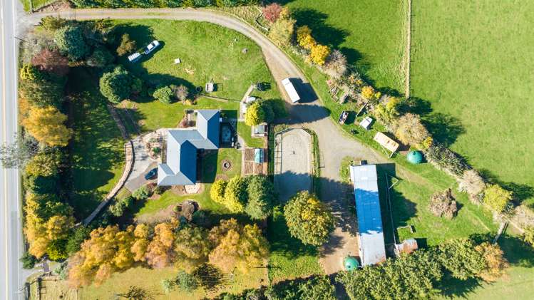 3126 Old Coach Road Clinton and Surrounds_21