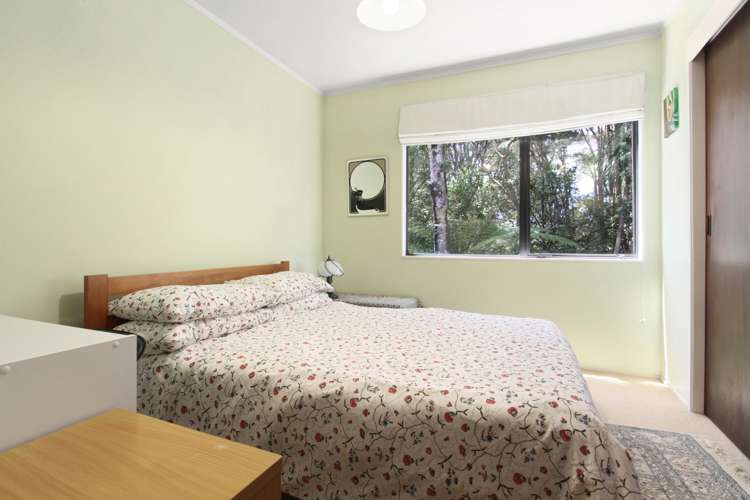 18 Karapiti Place Glen Eden_9