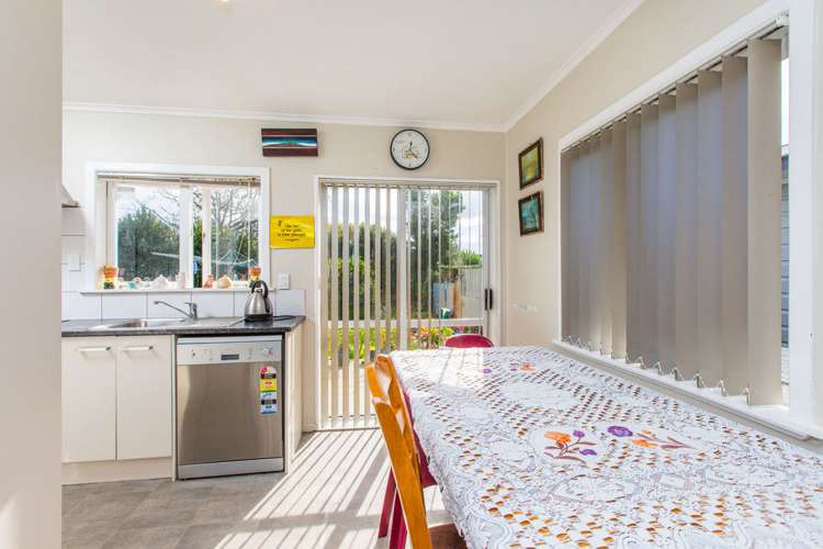 31 Tawa Crescent Manurewa_12