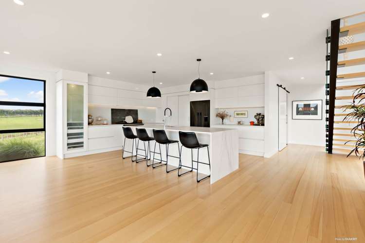 160 Batty Road Kingseat_2