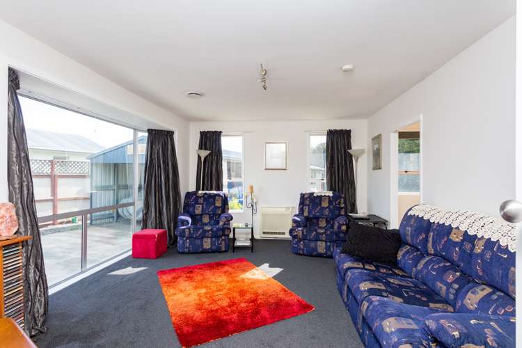 45 Gibson Drive Hornby_1