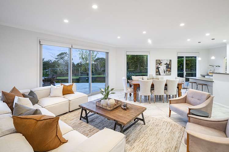 361a Ridge Road Paremoremo_2