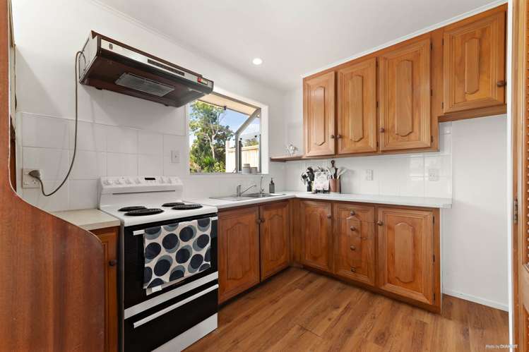 2/7 Sunburst Lane Torbay_11