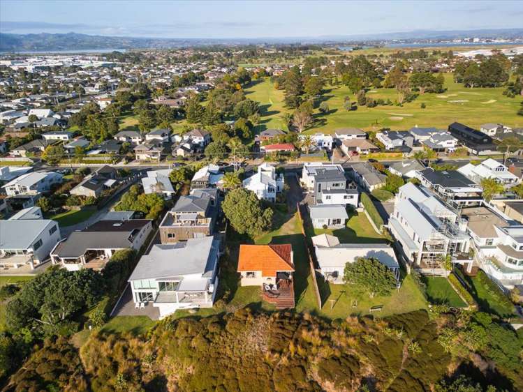 239A and B Oceanbeach Road Mt Maunganui_19