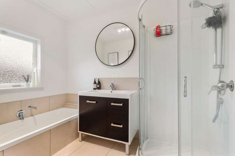 65 Dublin Street Pukekohe_11