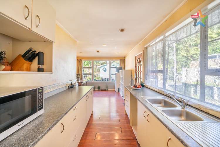 21 Thomson Grove Stokes Valley_10