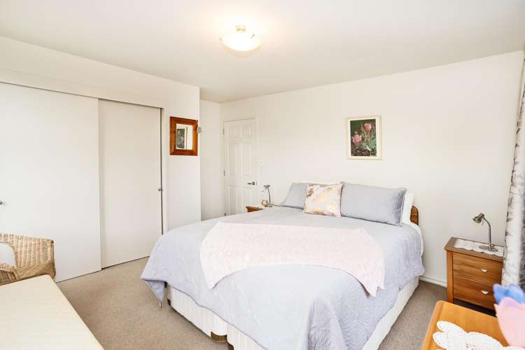 8 Craig Street Waikiwi_24