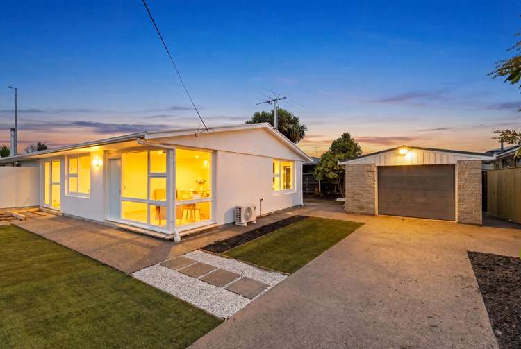 1A Quinns Road_0