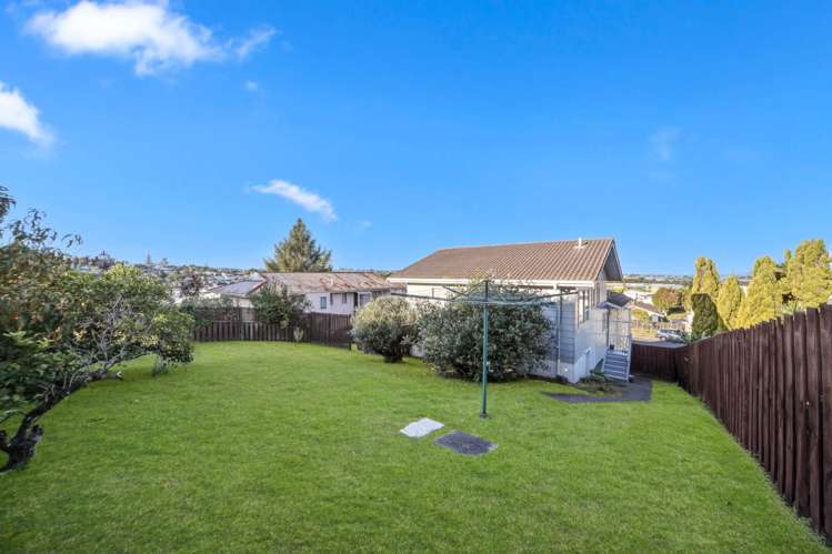 12 Celeste Place Totara Vale_10