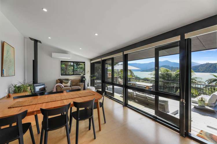 2515 Kenepuru Road Kenepuru Sounds_6