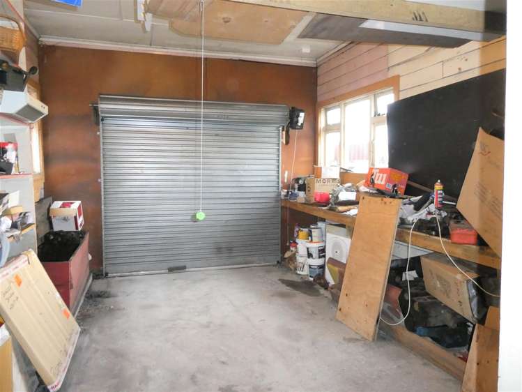 15 Thompson Street Greymouth_11