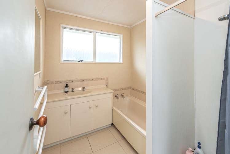 2 Hampton Place Springvale_17