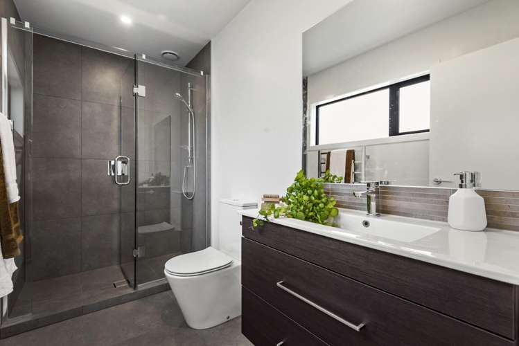 24 Hororata  Road Takapuna_11