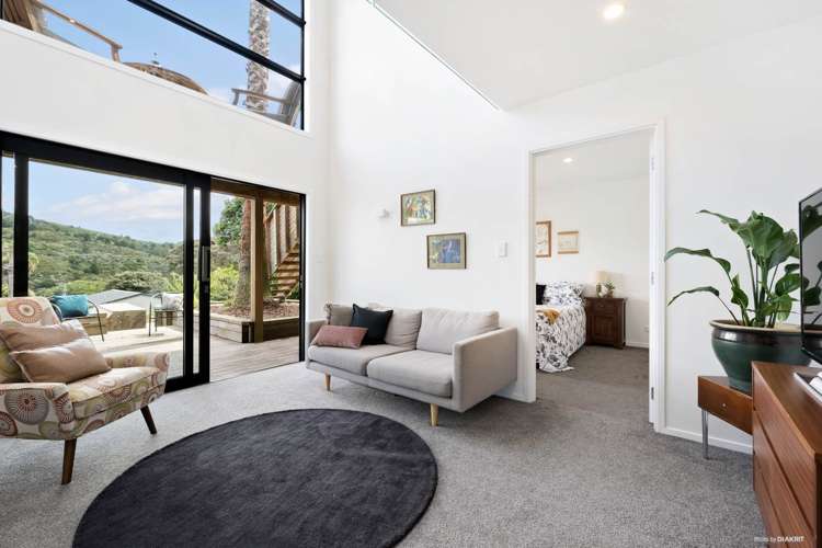 45 Carlton Crescent Maraetai_17