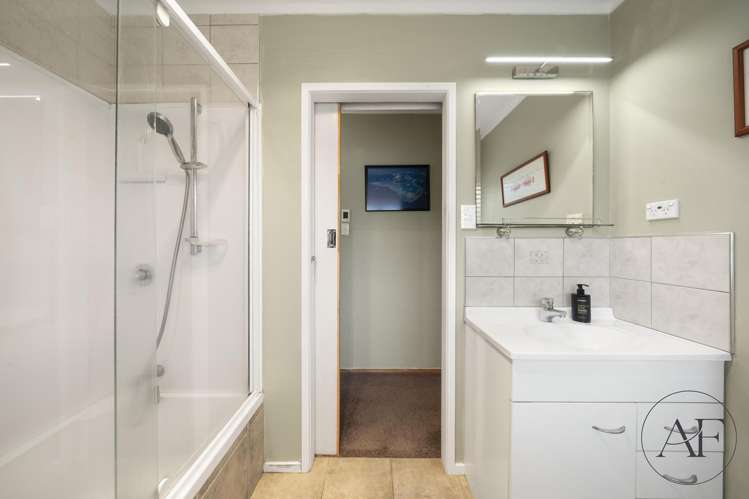 1/50 Motatau Road Papatoetoe_6
