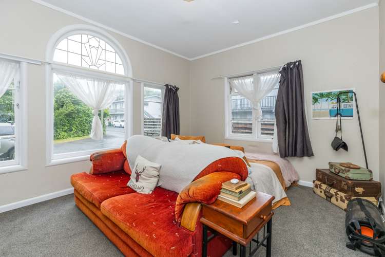 28 Wellington Street Hamilton East_19