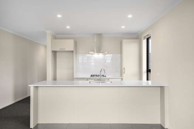 36 Waruhia Crescent Rototuna North_3