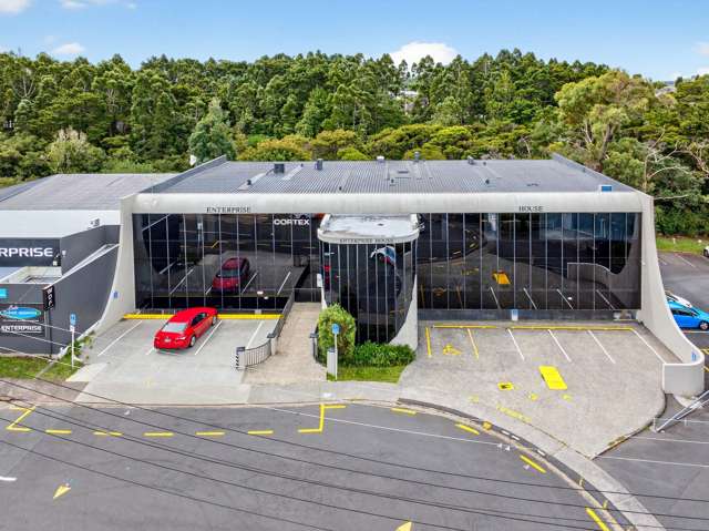 Versatile building - office, medical, church