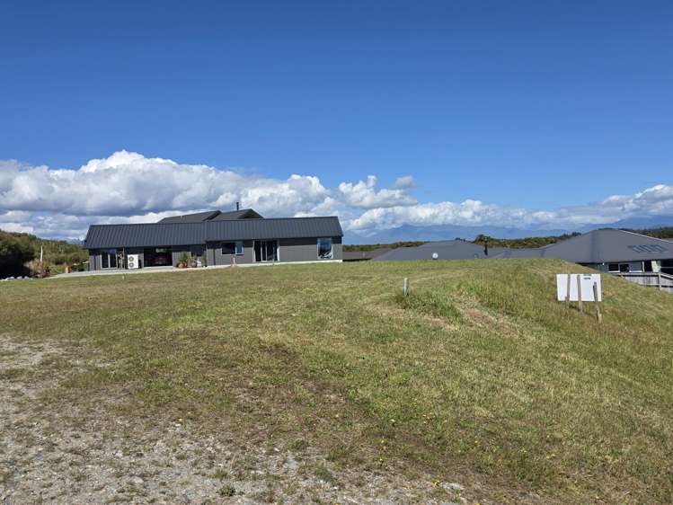 8 Mount Cook View Seaview_10