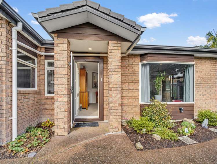 8 Chalmers Close Orewa_16