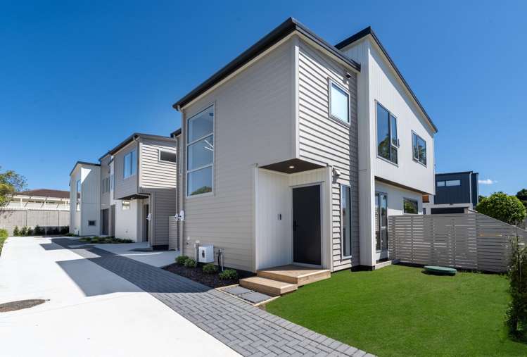 13A Liam Place Half Moon Bay_17