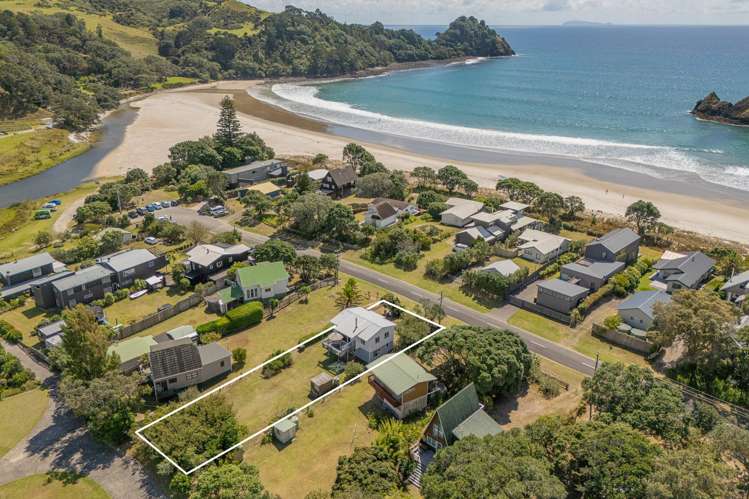 221 Mangakahia Drive_0