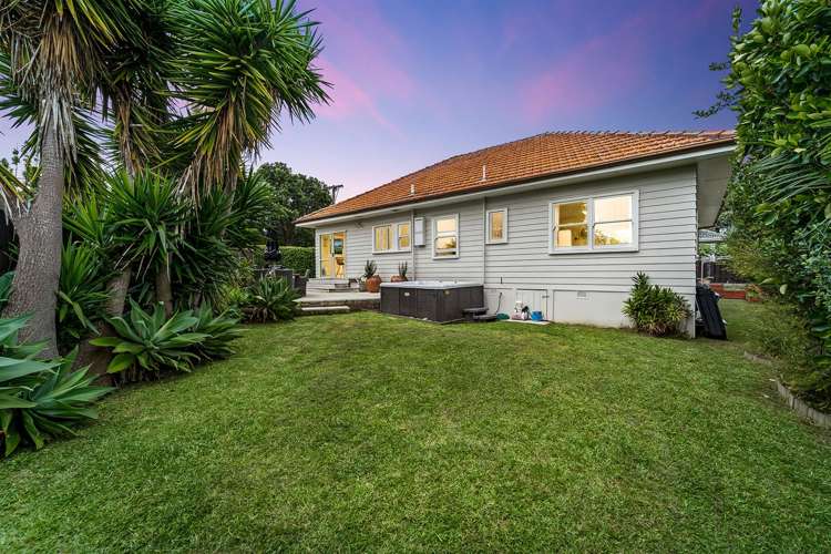 2/118 East Coast Road Forrest Hill_13