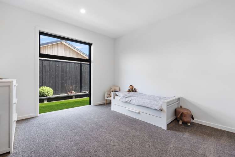 67 Magnum Drive Cromwell_10