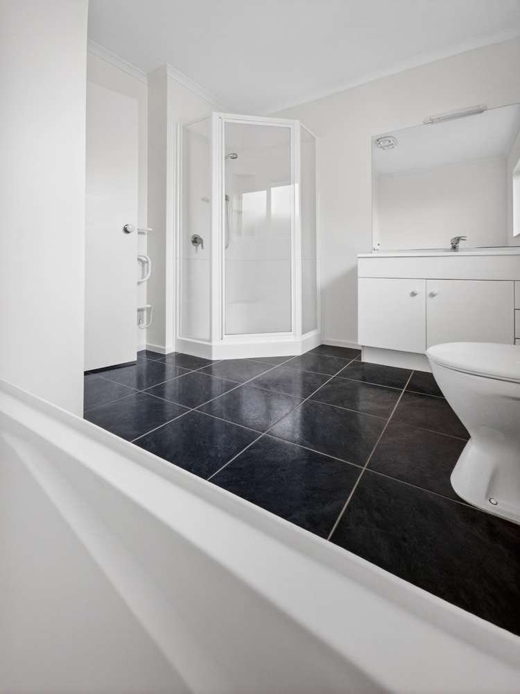 8A Benders Avenue Hillcrest_9