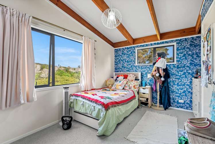 29 Tahunatapu Road Parua Bay_16