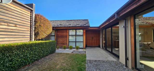 5 Glengarry Court Jacks Point_2